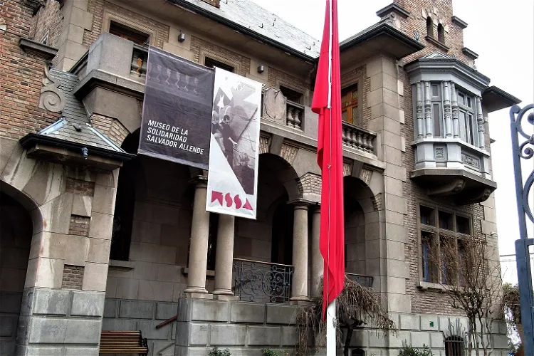 Museo de la Solidaridad Salvador Allende