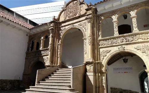 Museo Nacional de Etnografía y Folklore