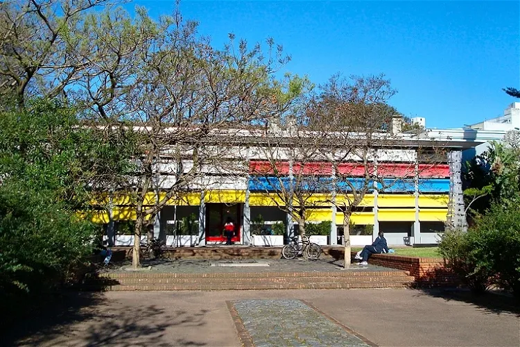 Museo Nacional de Artes Visuales
