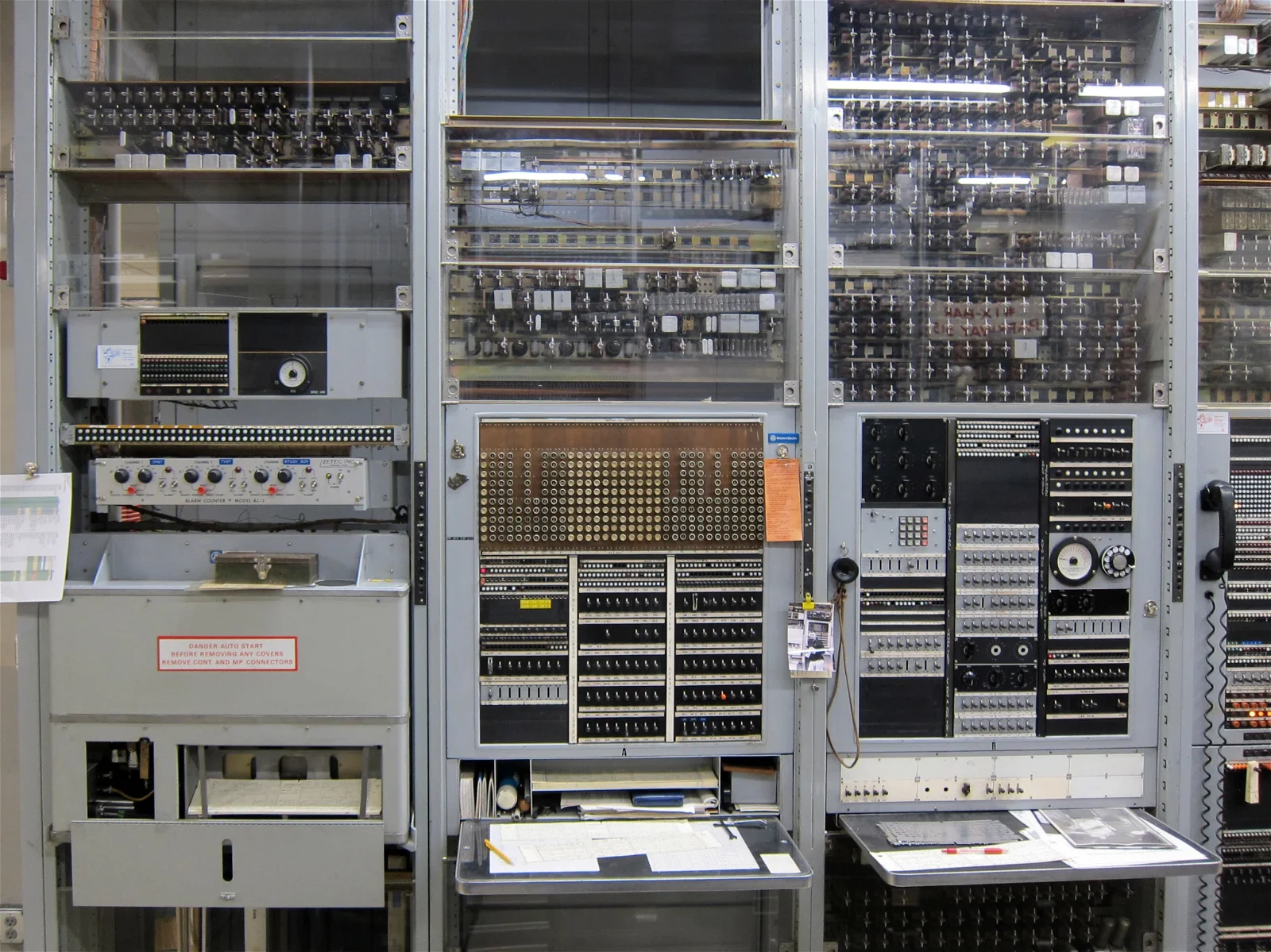 Number 5 Crossbar Switching System (1948)