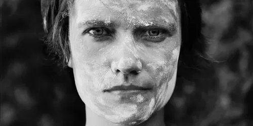 Eva, Sara and Hanna. Women of the World.