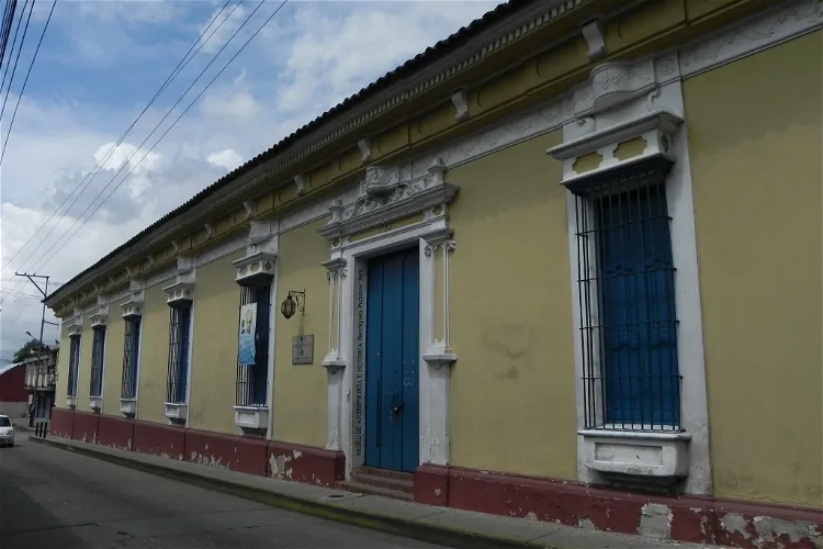 Museo Arqueológico Casa de Los Celis