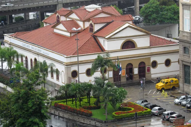 Casa França-Brasil