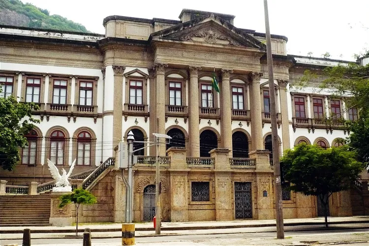 Earth Sciences Museum