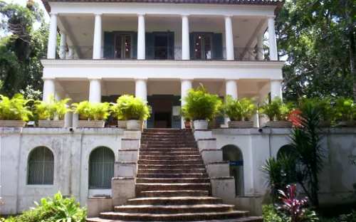 Solar Grandjean de Montigny