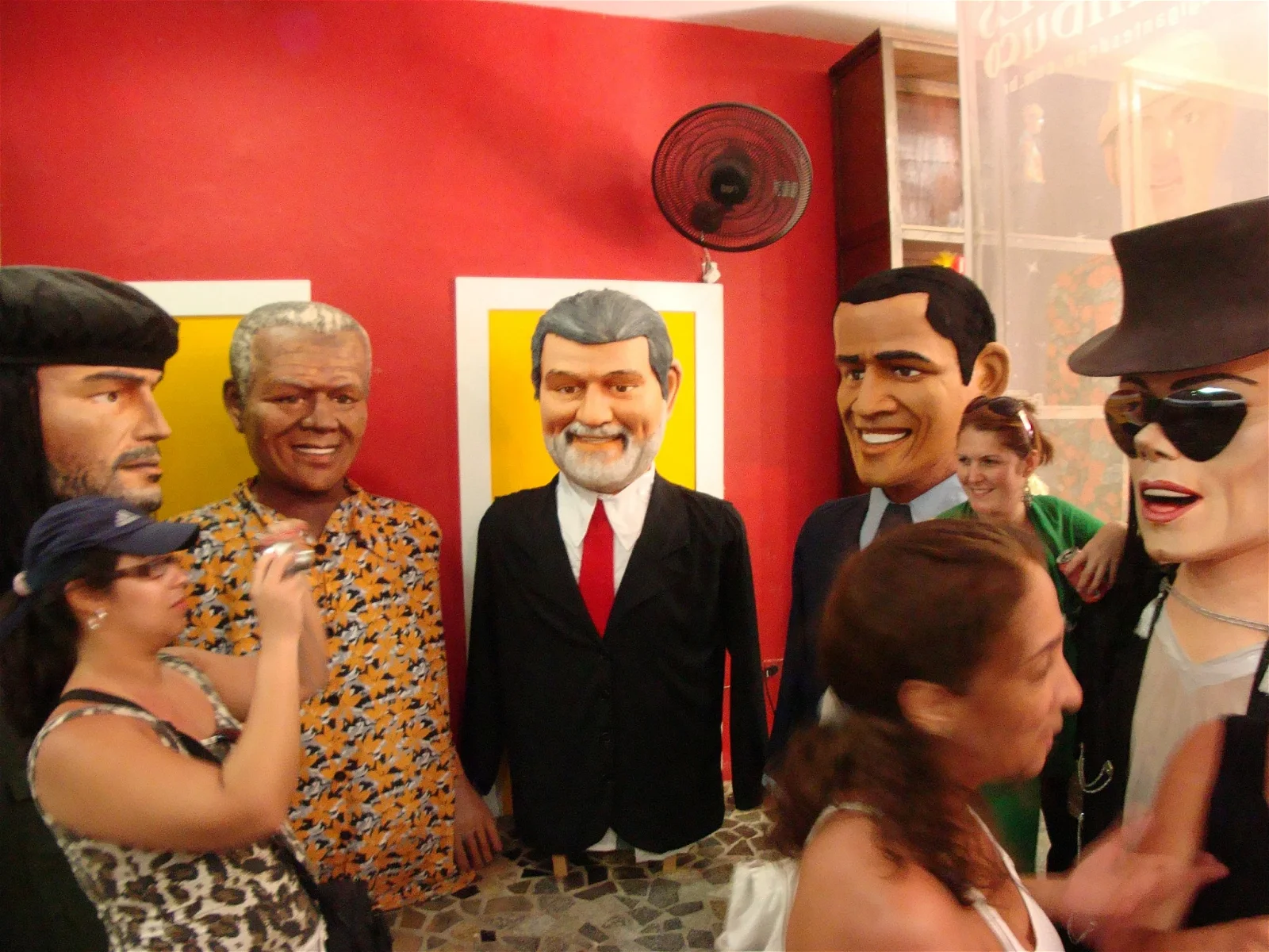 Embassy of Pernambuco - Olinda Dolls Giants