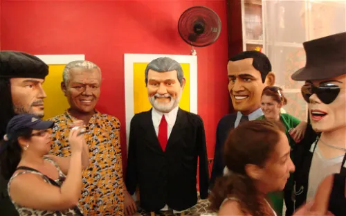 Embassy of Pernambuco - Olinda Dolls Giants