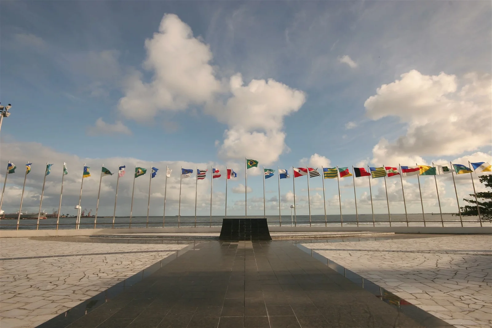 Memorial à República