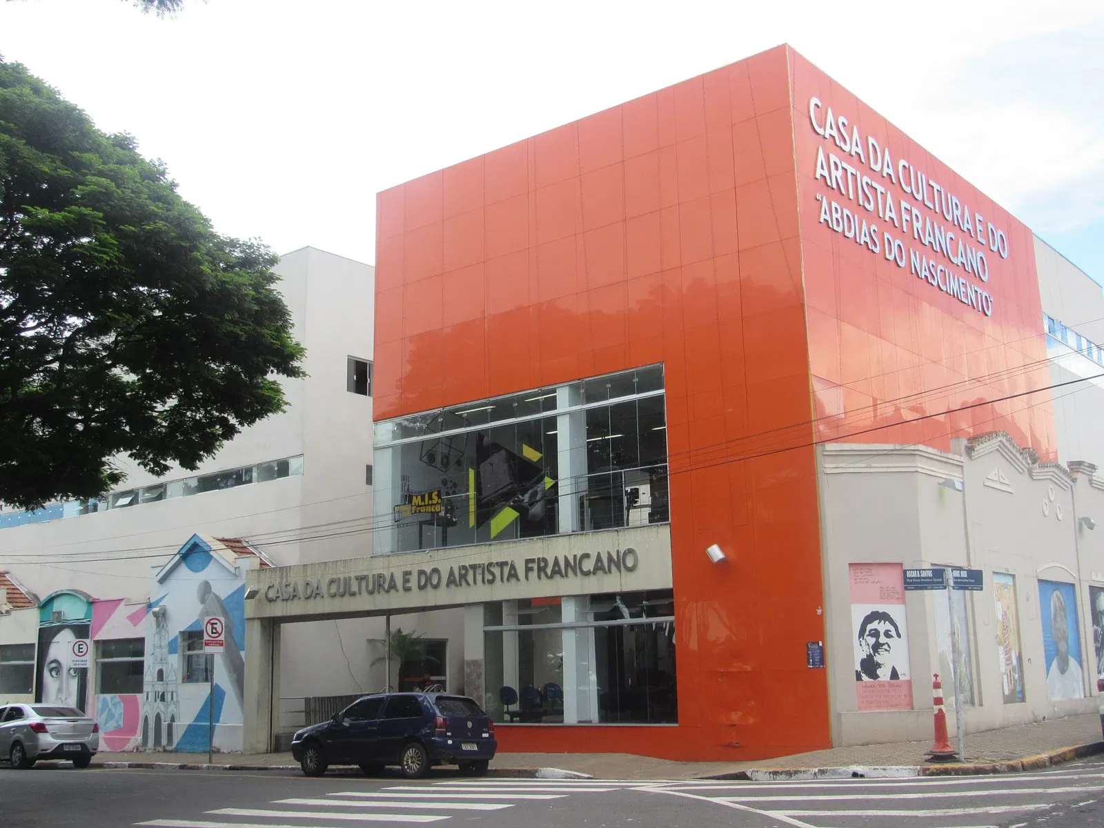 House of Culture and Francano Artist