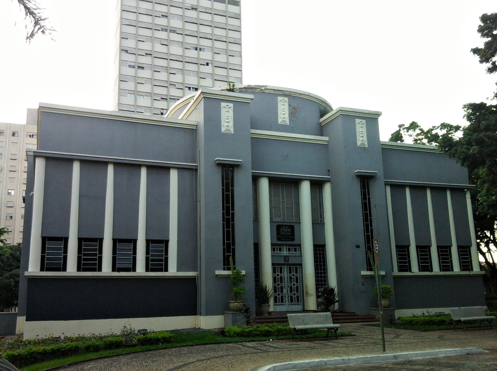 Goiano Museum Zoroastro Artiaga Teacher