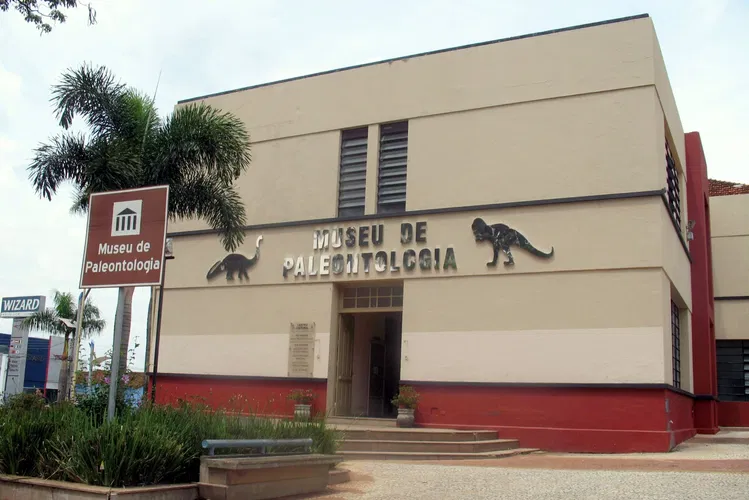Museo de Paleontología de Marília