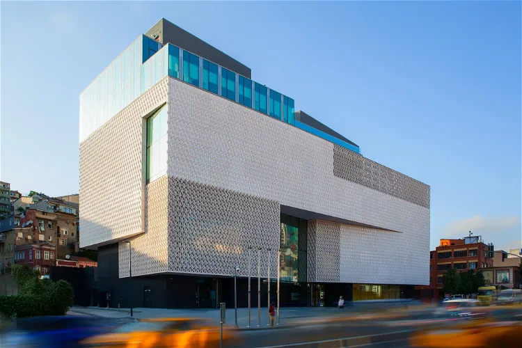 Arter (sanat mekanı)