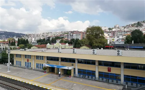 Eski İzmit Tren Garı