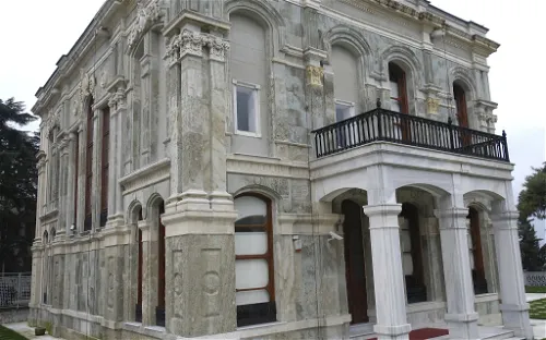 Av Köşkü Saray Müzesi