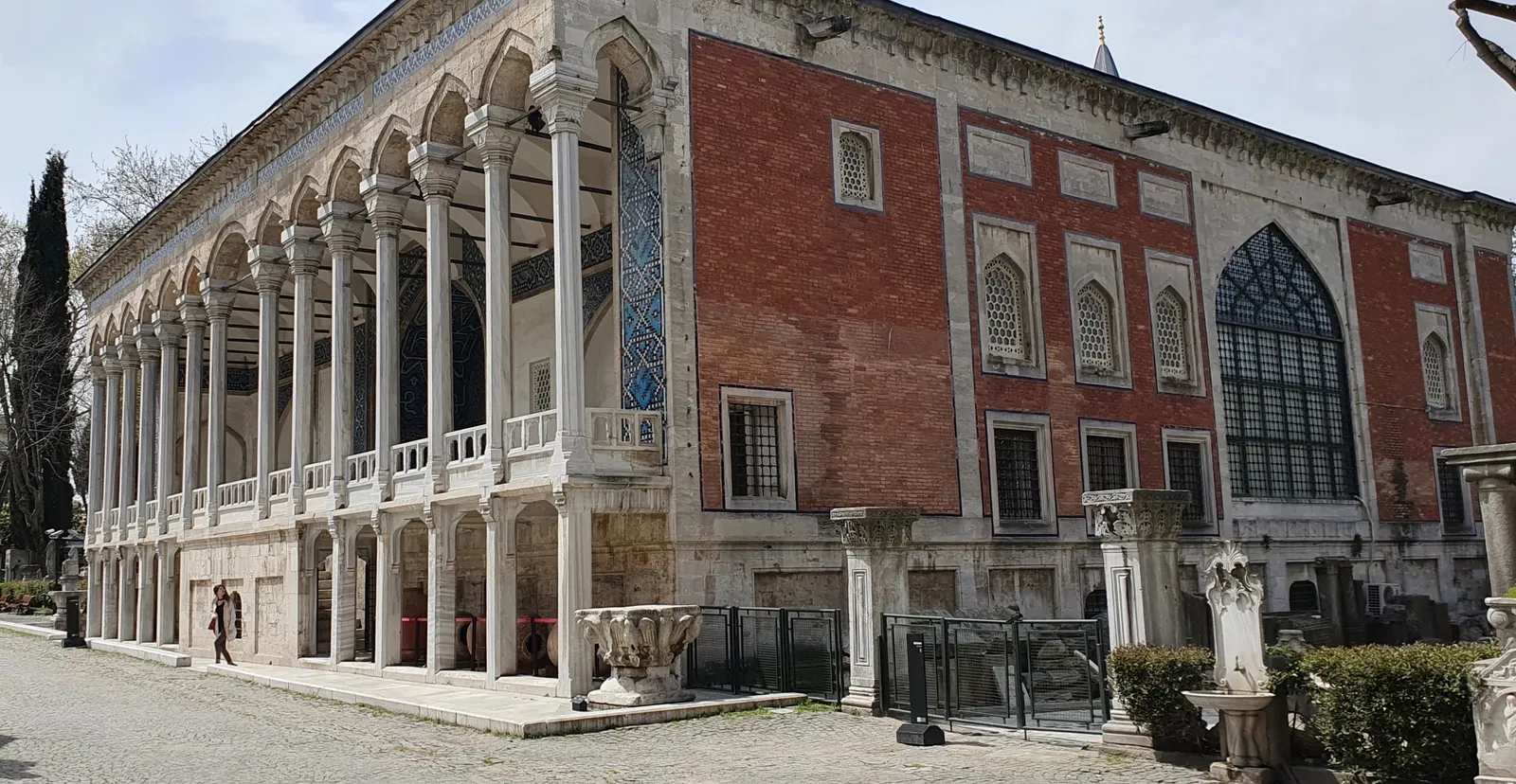 Chiosco piastrellato