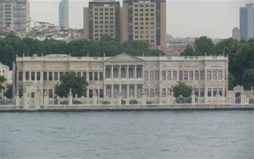 National Palaces Painting Museum