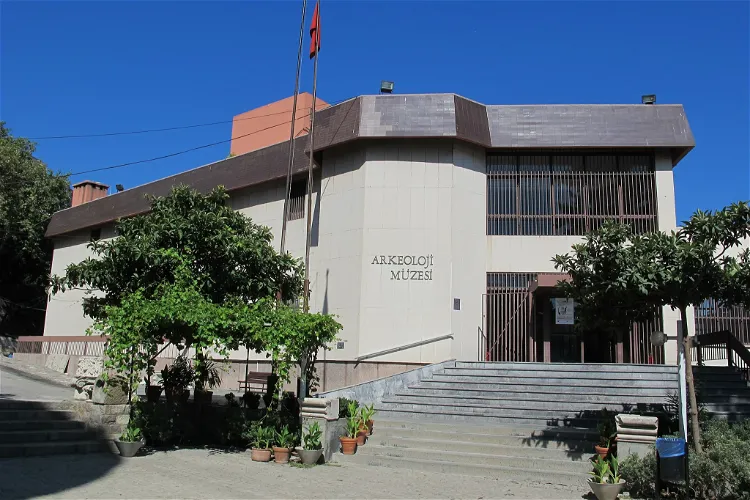 İzmir Archaeological Museum