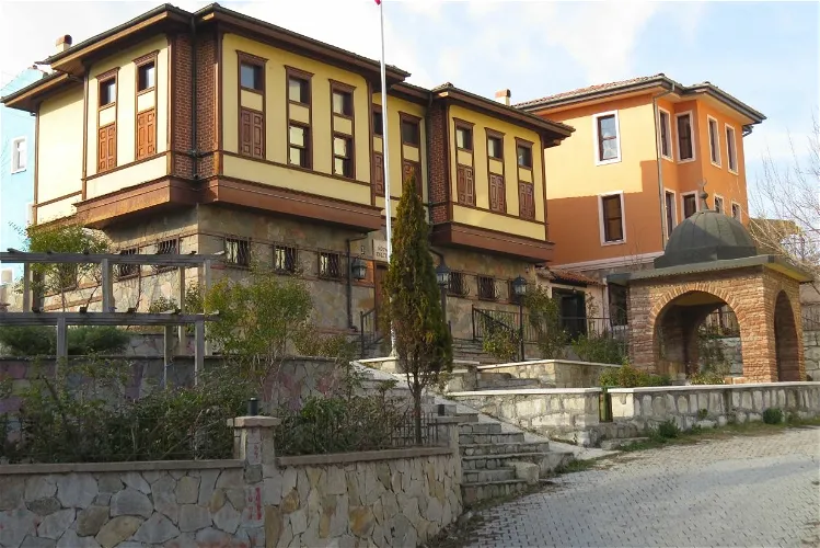 Kutahya Evliya Celebi Kultur Sanat Evi