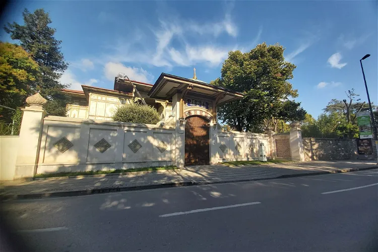 Abdülmecid Efendi Köşkü