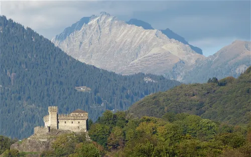 Sasso Corbaro Castle