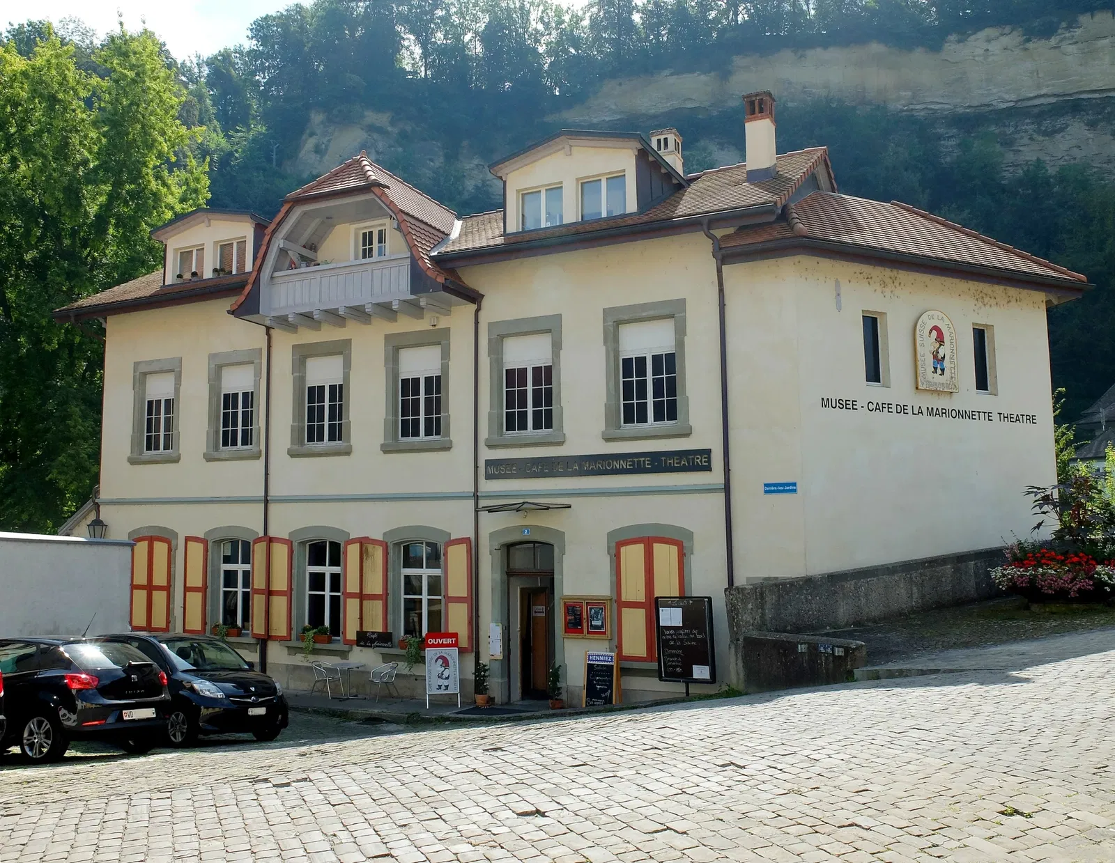 Musée suisse de la marionnette