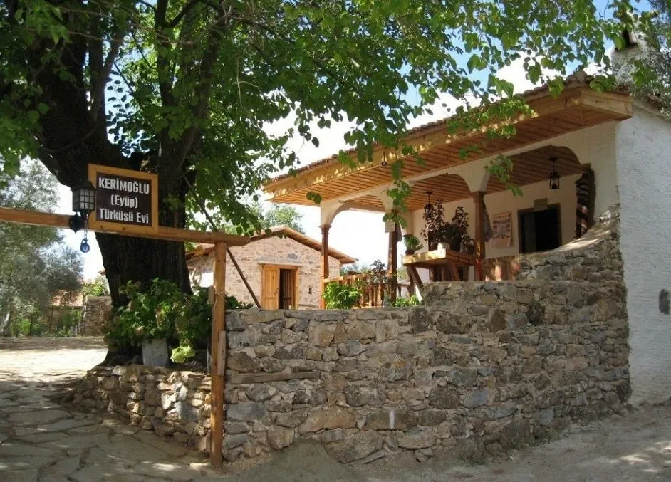 Kerimoglu Türküsü Evi