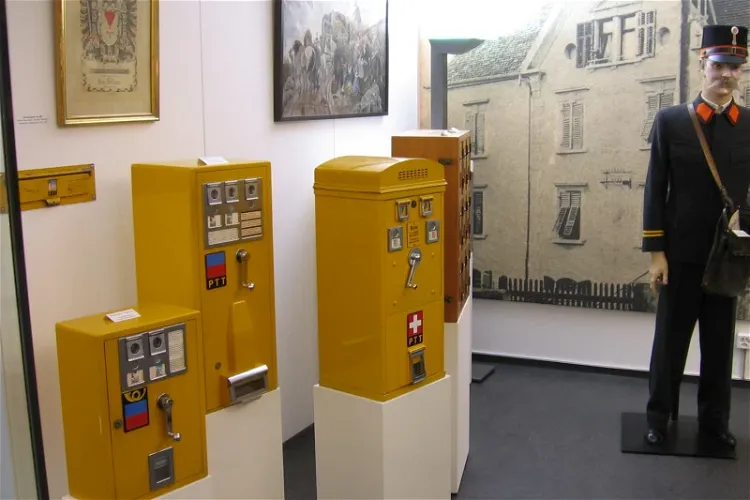 Postmuseum