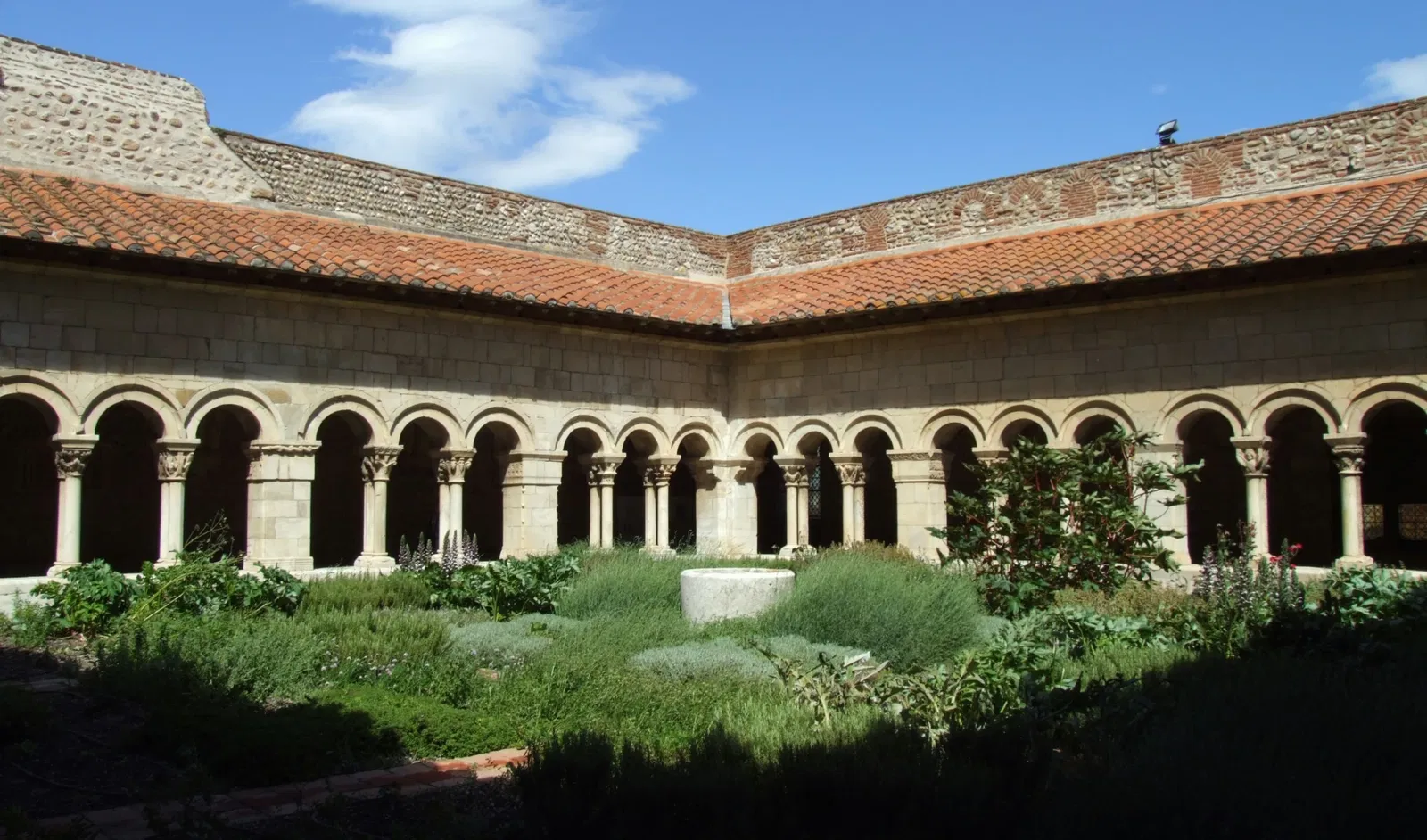Cloître d'Elne