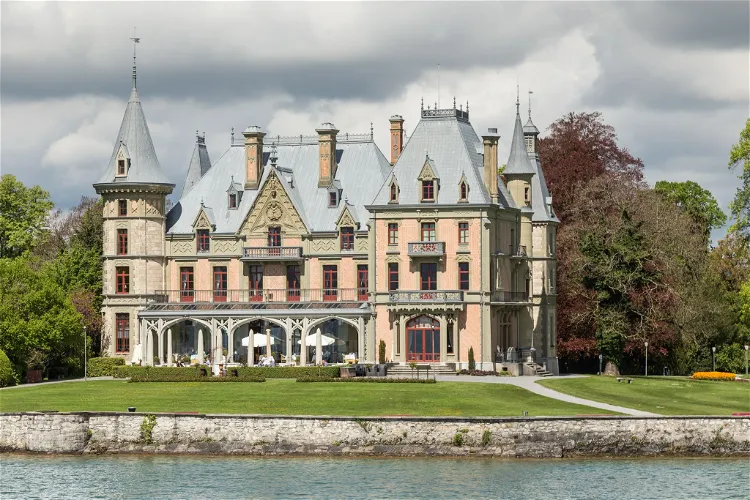 Schadau Castle
