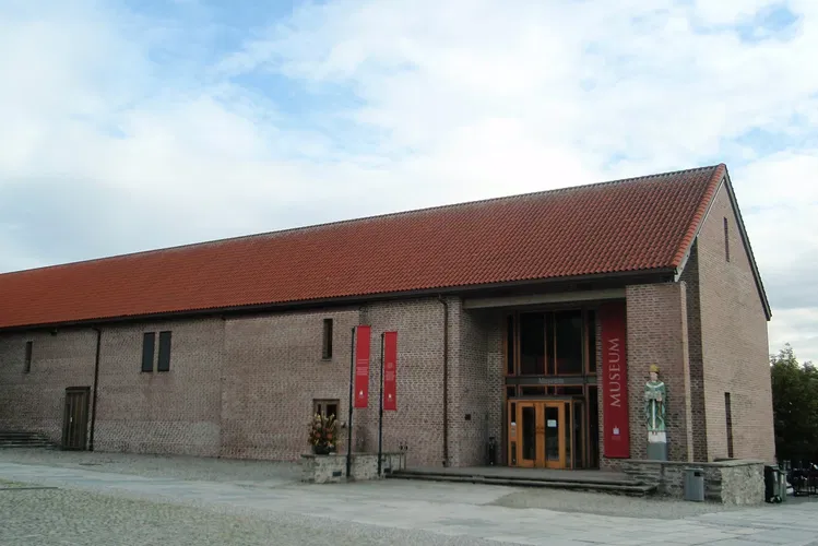 Palacio arzobispal de Trondheim