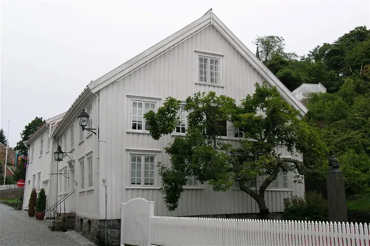 Ibsenhuset Museum