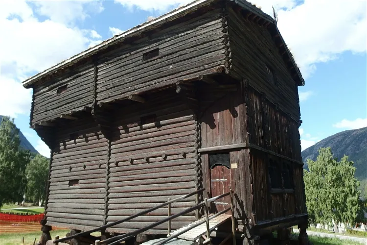 Lom bygdamuseum