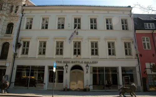 Mini Bottle Gallery Oslo