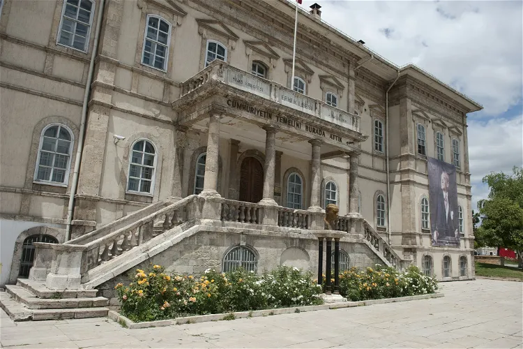 Sivas Congress and Ethnography Museum
