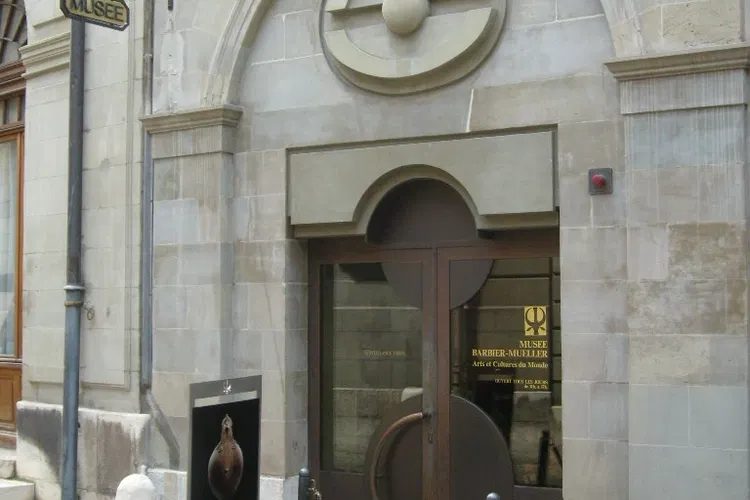 Barbier-Mueller Museum