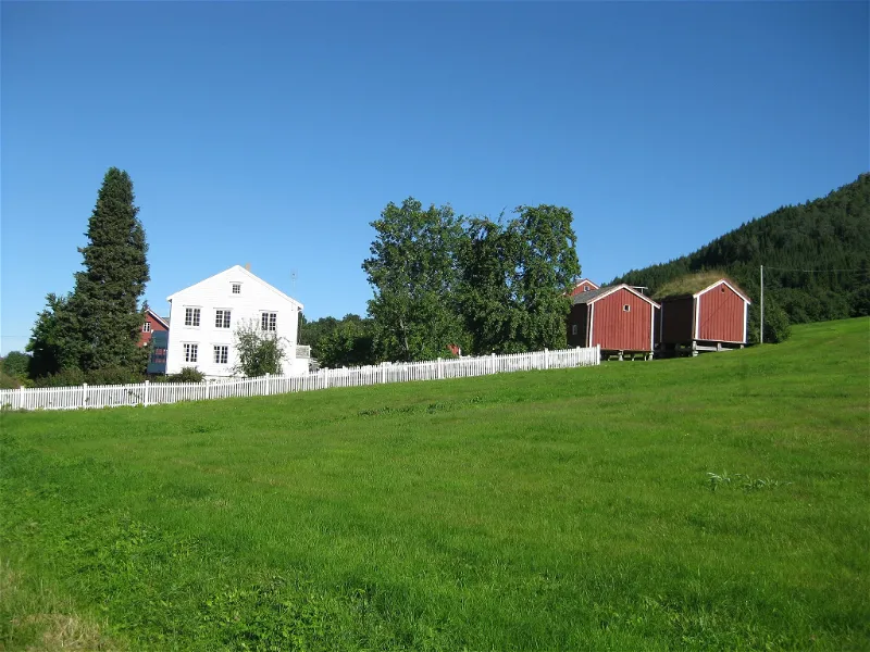 Steven Parsonage Nesset Parsonage (Eidsvåg) - Visitor Information & Reviews