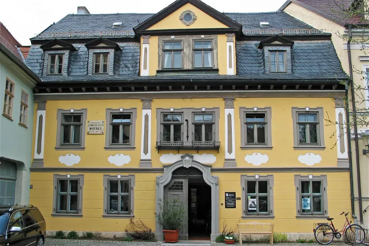 ALBERT-SCHWEITZER-GEDENKSTÄTTE