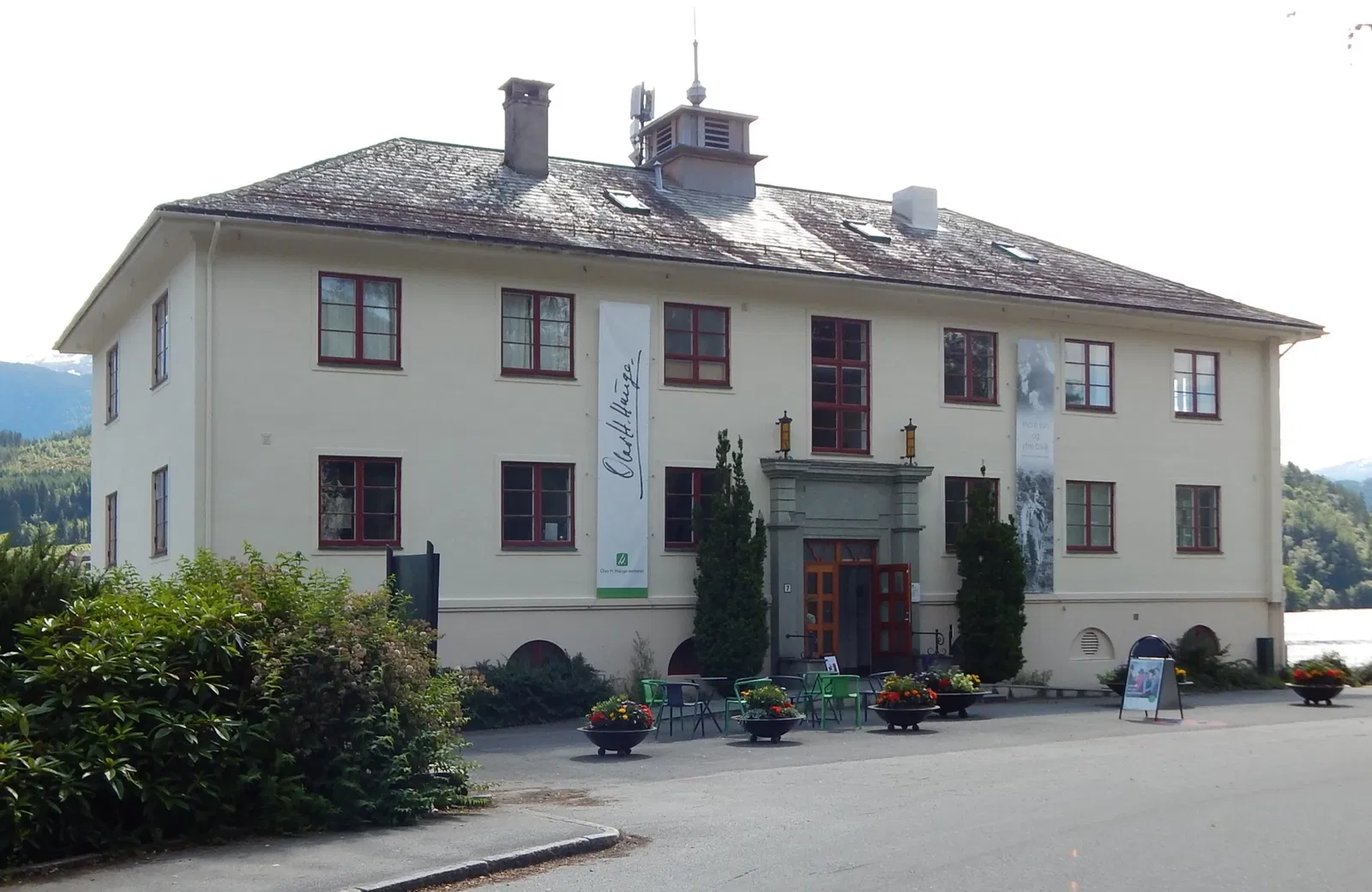 Olav H. Hauge Center