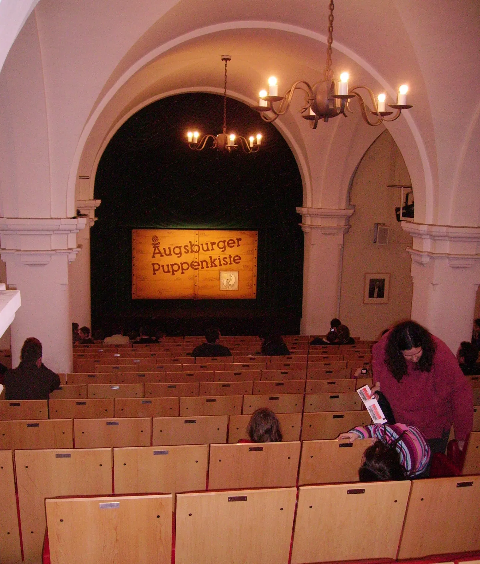 Augsburg Puppet Chest