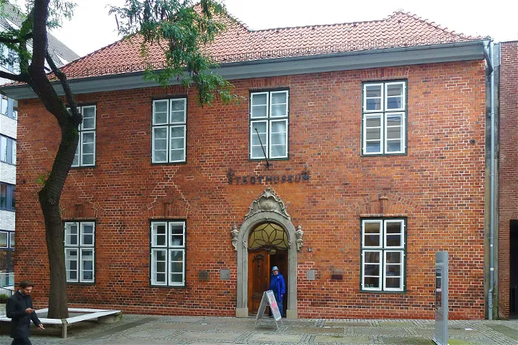 Warleberger Hof City Museum