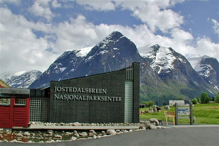 Jostedalsbreen National Park Centre