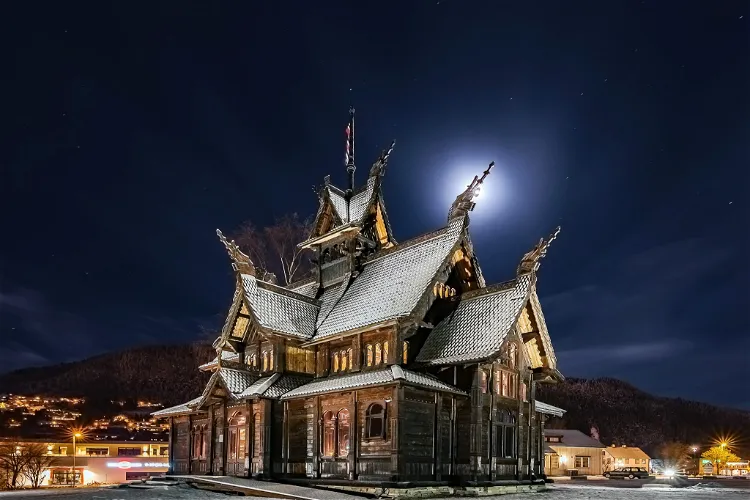 The Thams Pavilion