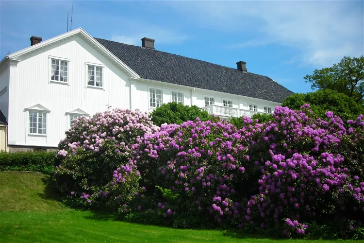 Rød herregård
