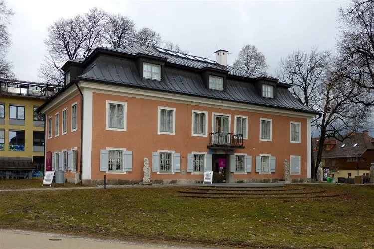 Art Bv Berchtoldvilla