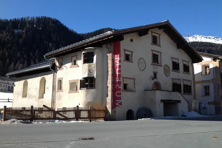 Museum Chasa Jaura