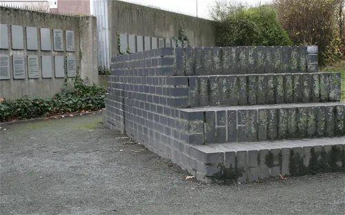 Gedenkstätte KZ-Außenlager Schillstraße