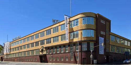 Training the Archive – Lab