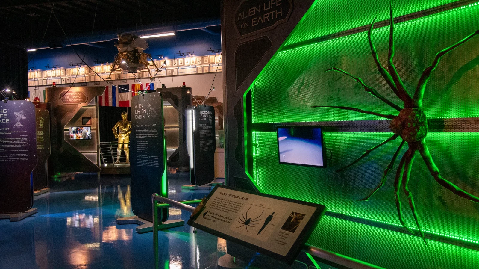 Alien Worlds & Androids