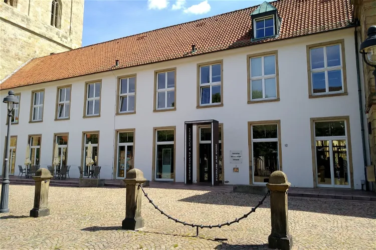 Diözesanmuseum und Domschatzkammer