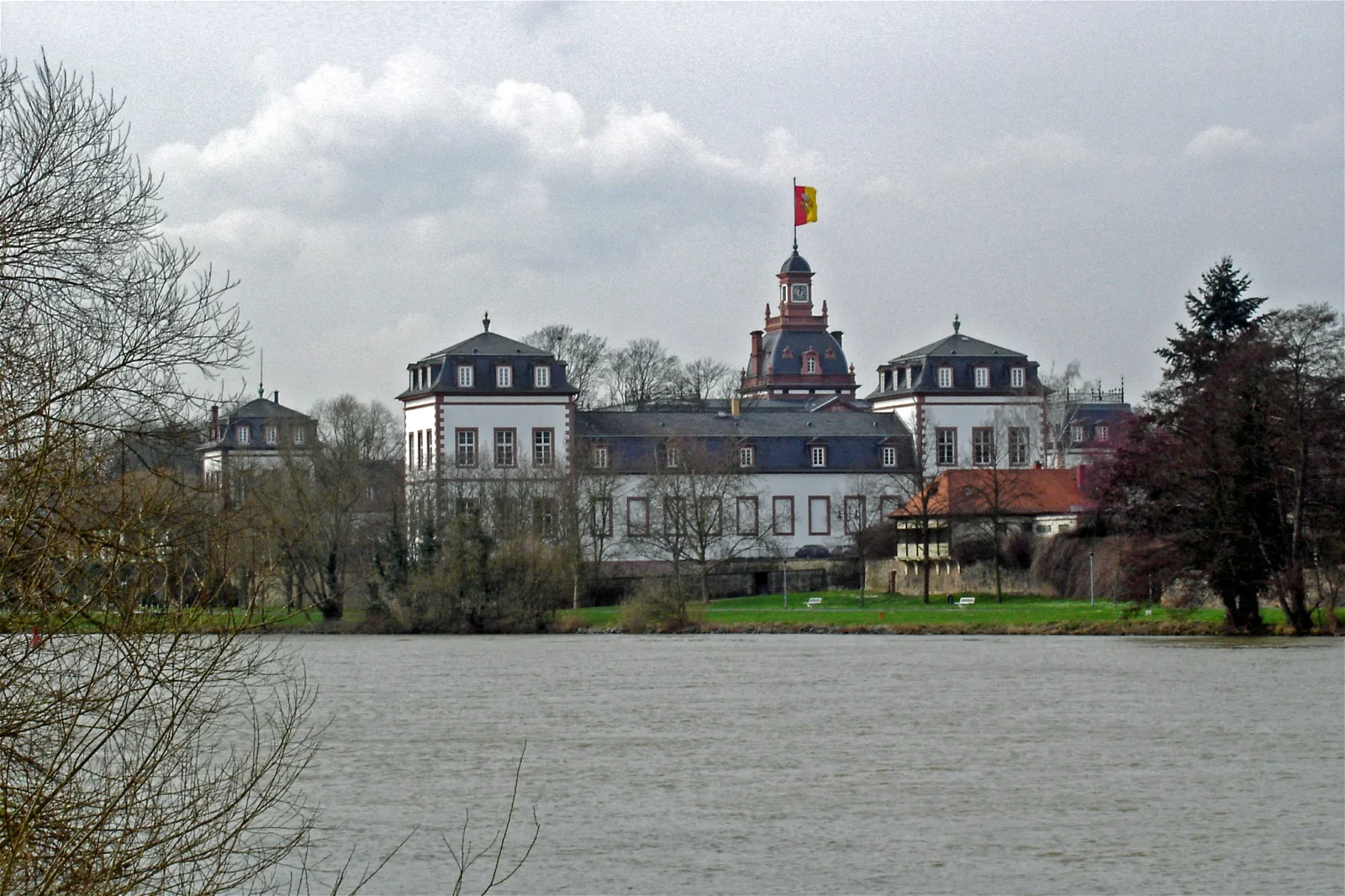 Historisches Museum Hanau Schloss Philippsruhe (Hanau) Visitor